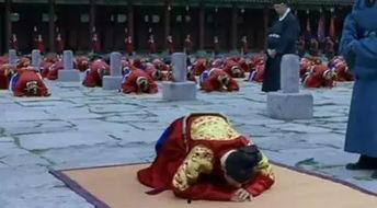 灵堂的三跪九叩视频,灵堂仪式的深情致敬