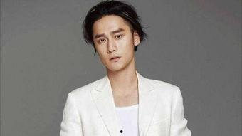 娱乐圈吃瓜男明星是谁啊,揭秘那些被热议的男星幕后故事